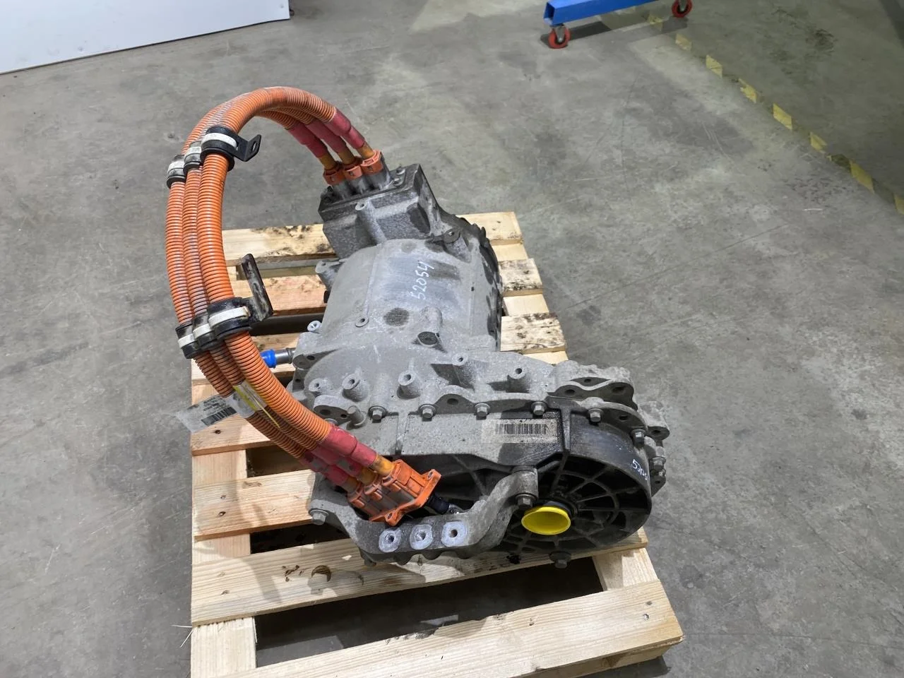 Maxus E-DELIVER3 EV30 2020- Motor electric față vedere 4