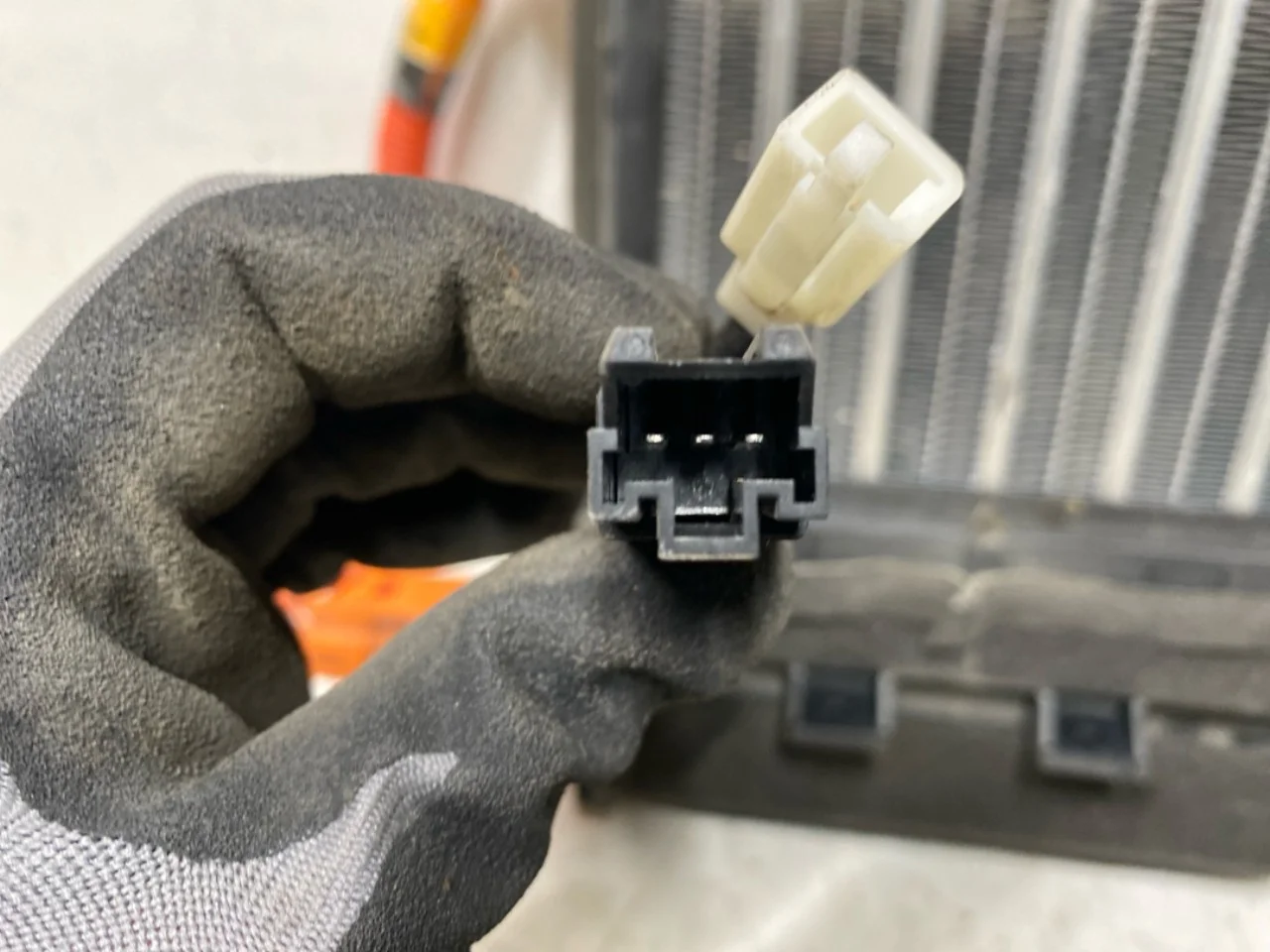 Maxus E-DELIVER3 EV30 2020- Radiator încălzire electric vedere 2