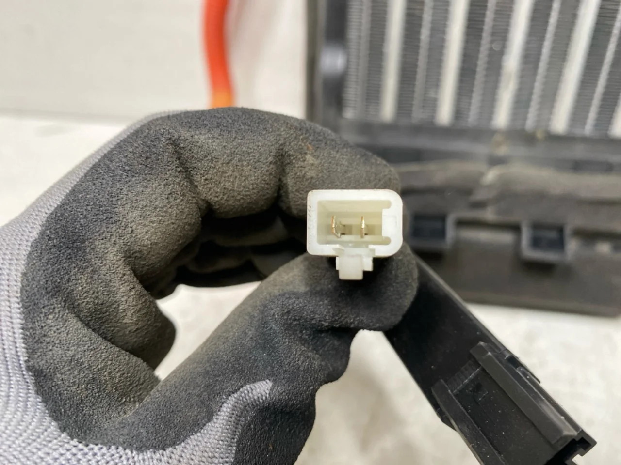 Maxus E-DELIVER3 EV30 2020- Radiator încălzire electric vedere 3