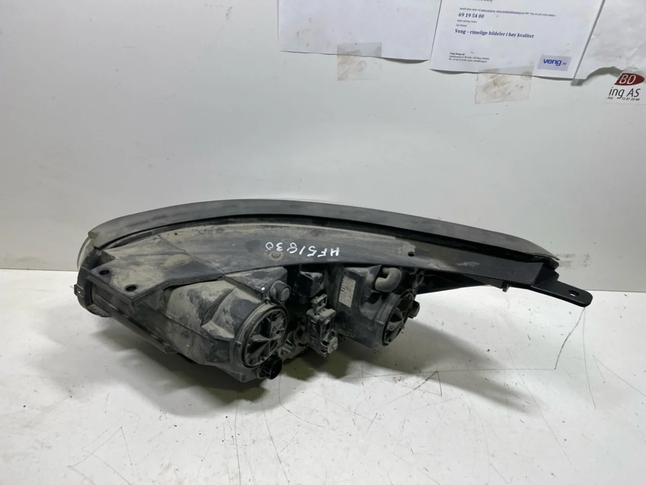 Kia SOUL 2009- Right headlight view 4