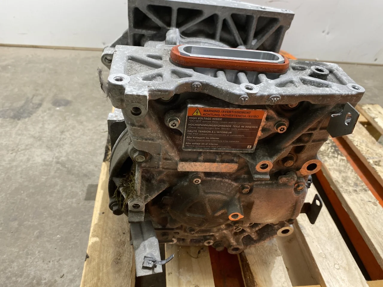 Nissan LEAF 2017-24 Elektromos motor, első