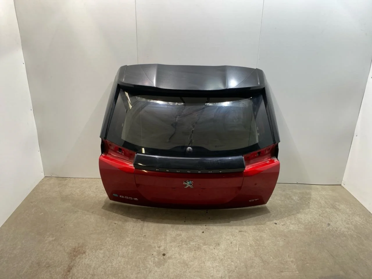 Peugeot 2008/E-2008 2020-> Tailgate, estate