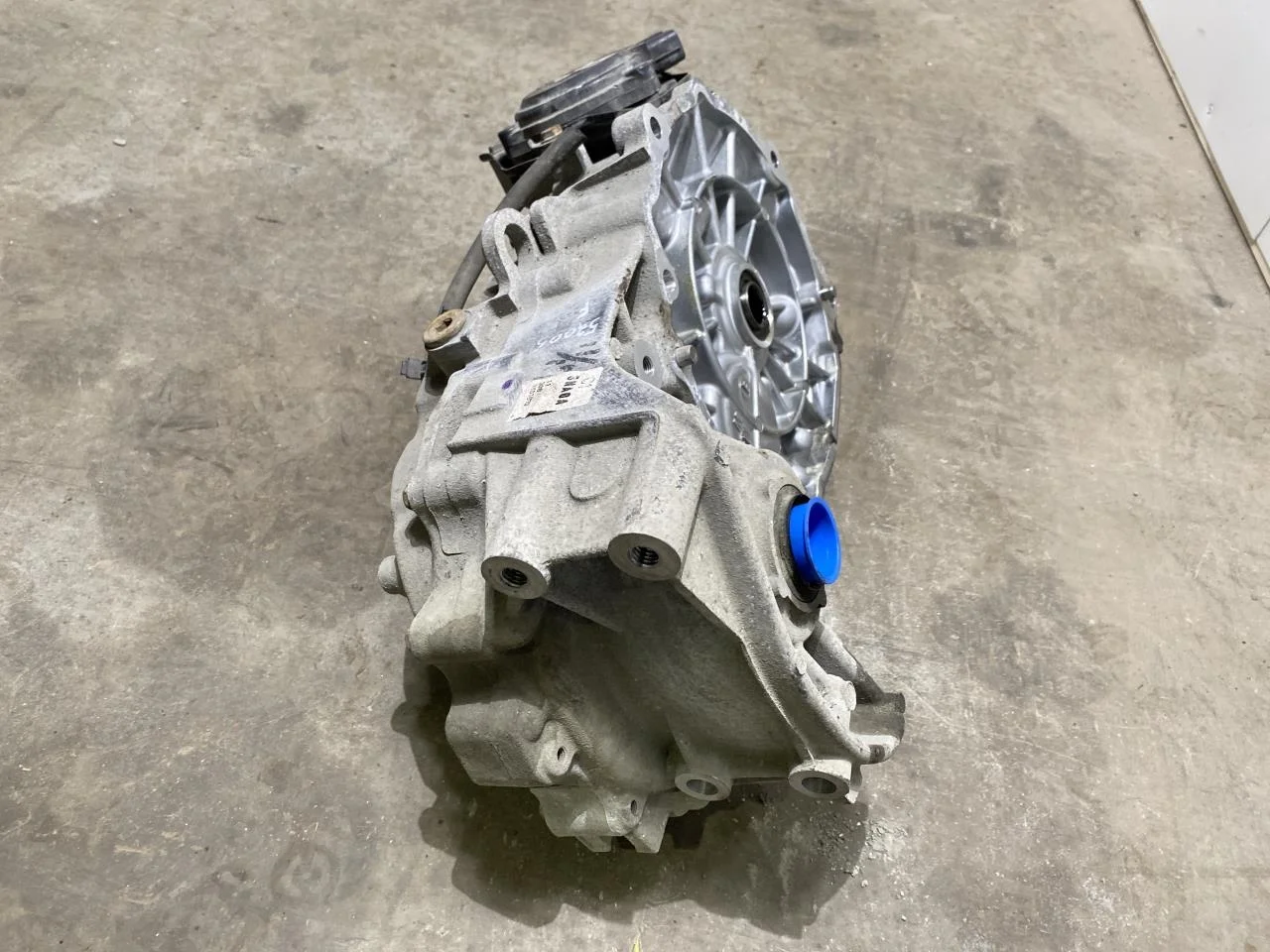 Nissan LEAF 2011-17 Automatic transmission view 2