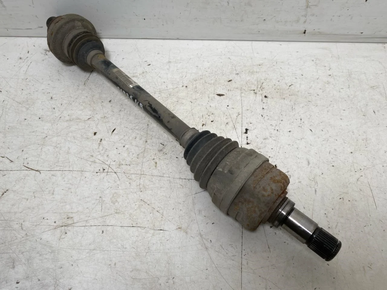 Volkswagen ID.3 2021- Rear left driveshaft