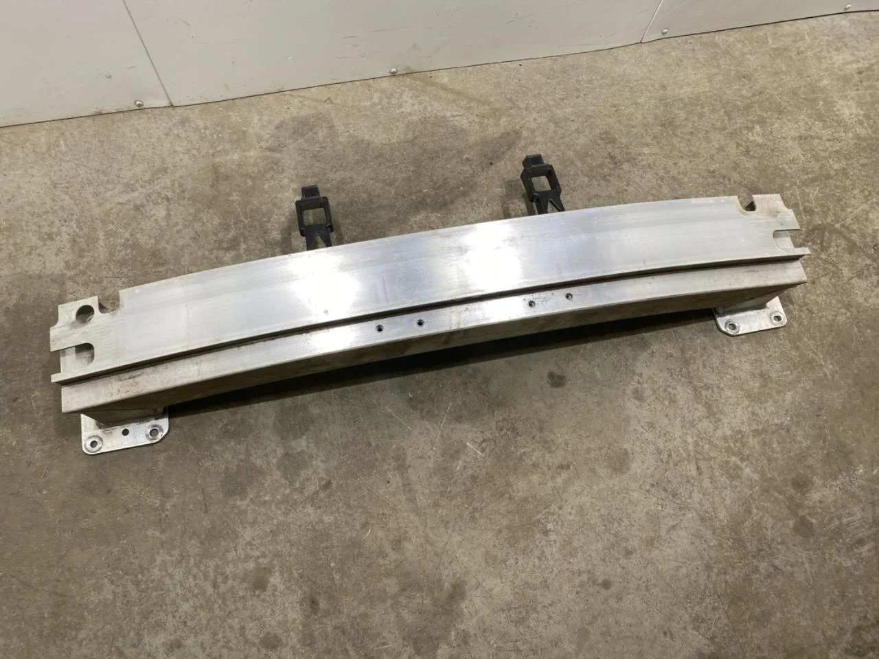 Audi E-TRON GT FW 2021- Bumper reinforcement beam, rear