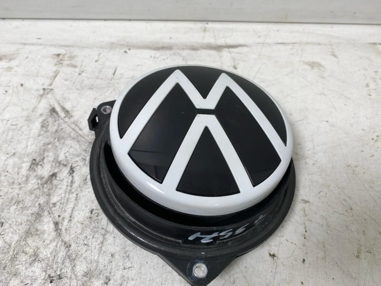 Volkswagen ID.3 2021- Tailgate exterior handle