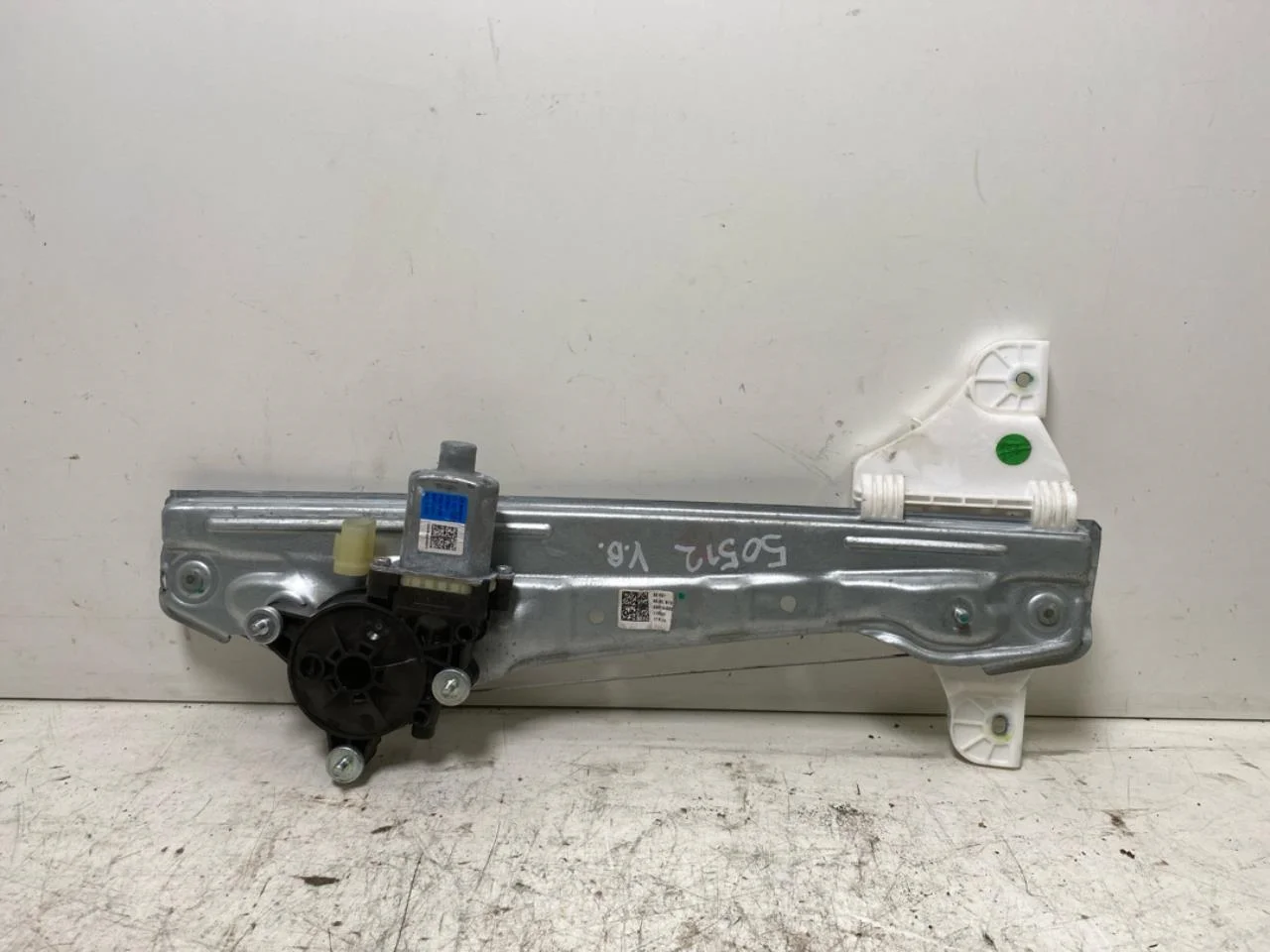 Hyundai IONIQ 5 NE 2022- Electric window regulator, complete