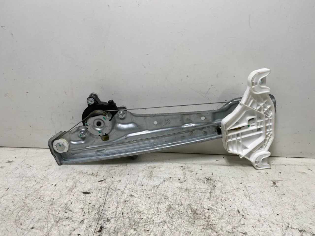 Hyundai IONIQ 5 NE 2022- Electric window regulator, complete view 4