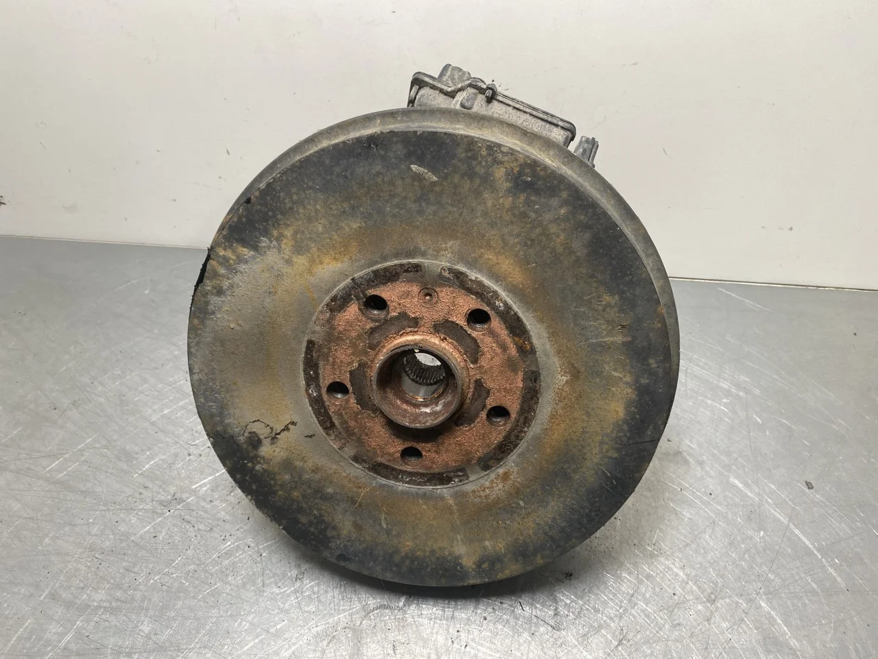 Volkswagen ID.4 2021- Csonkállvány, jobb hátsó