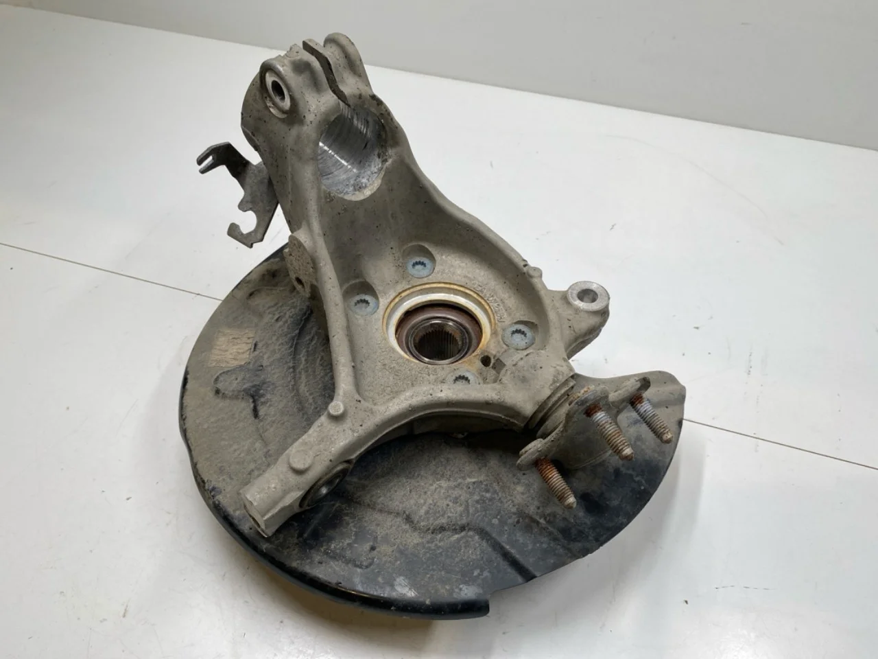 Volkswagen ID.4 2021- Csonkállvány, bal első nézet 2