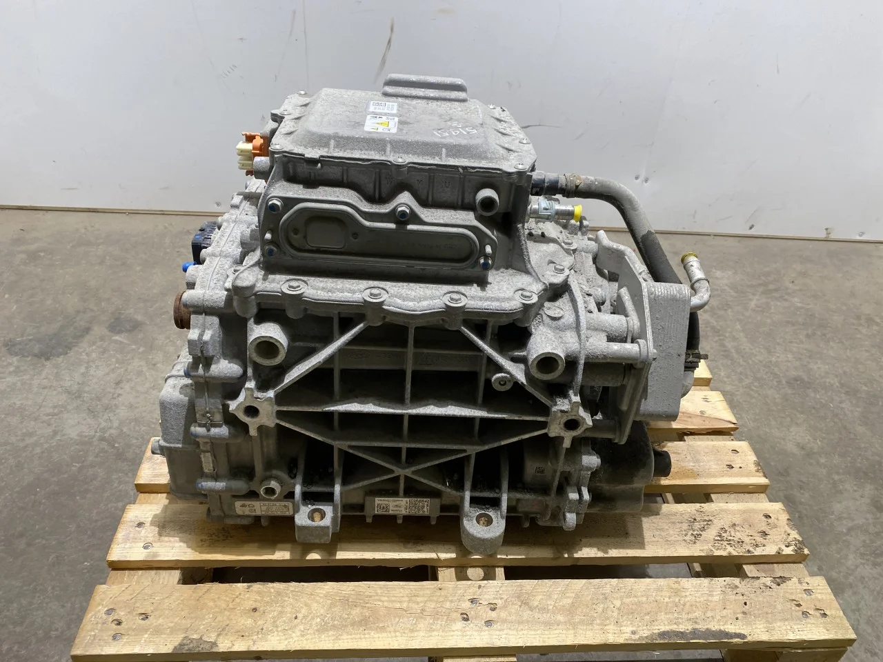 Ford MUSTANG MACH-E 2021- Elektromos motor, hátsó