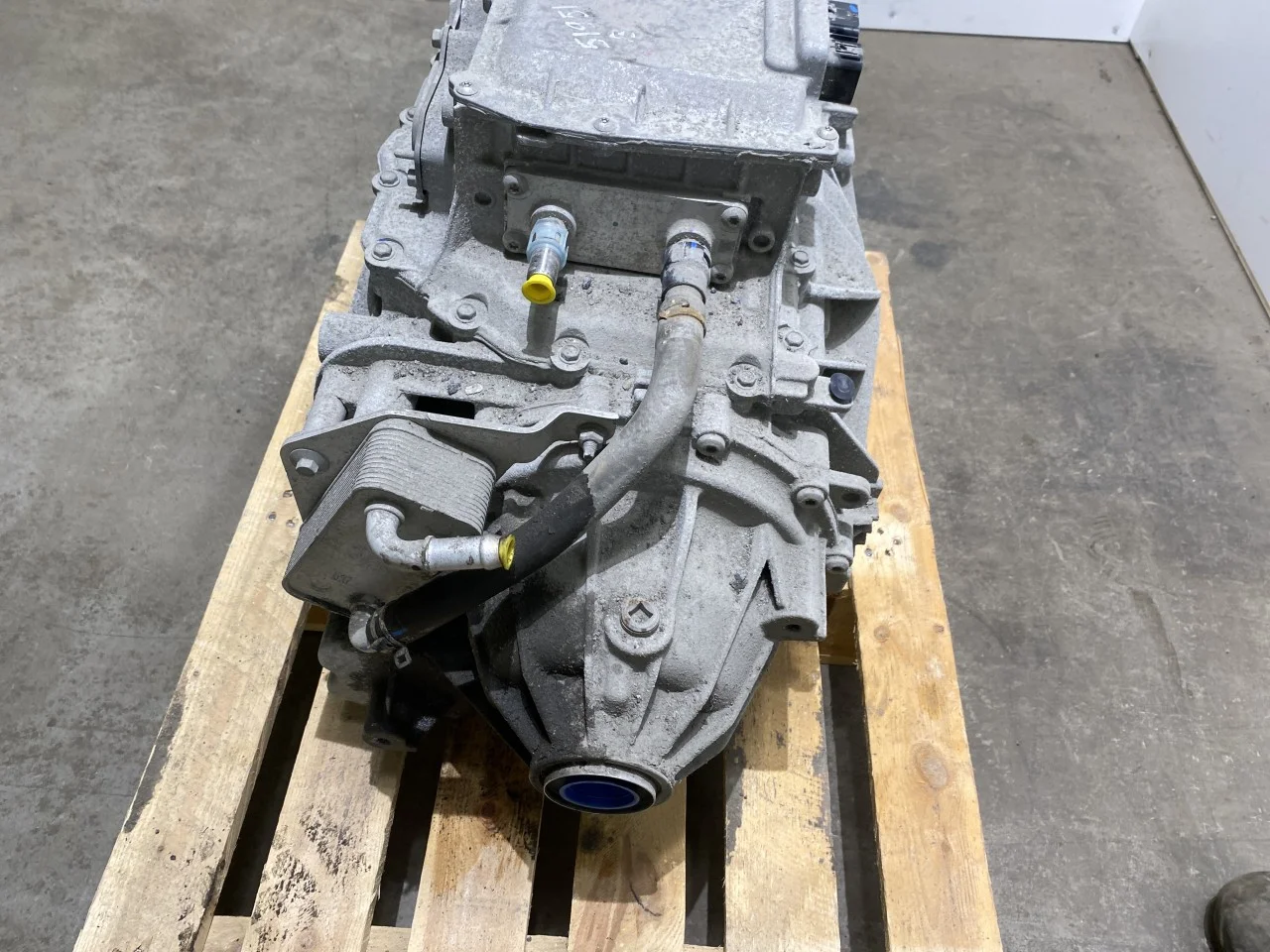 Ford MUSTANG MACH-E 2021- Rear electric motor view 4