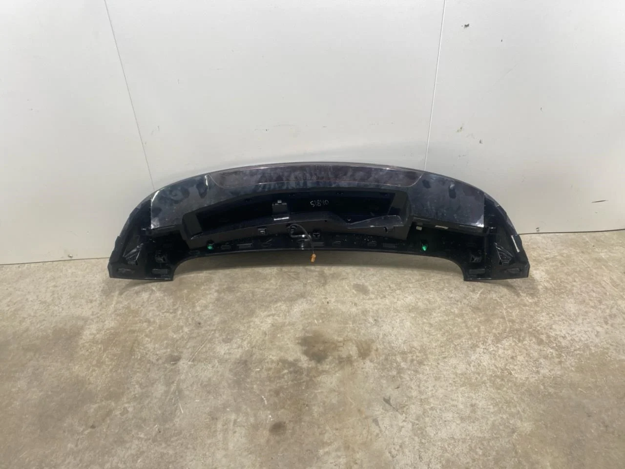 Byd TANG 2021->> Spoiler, tailgate view 3