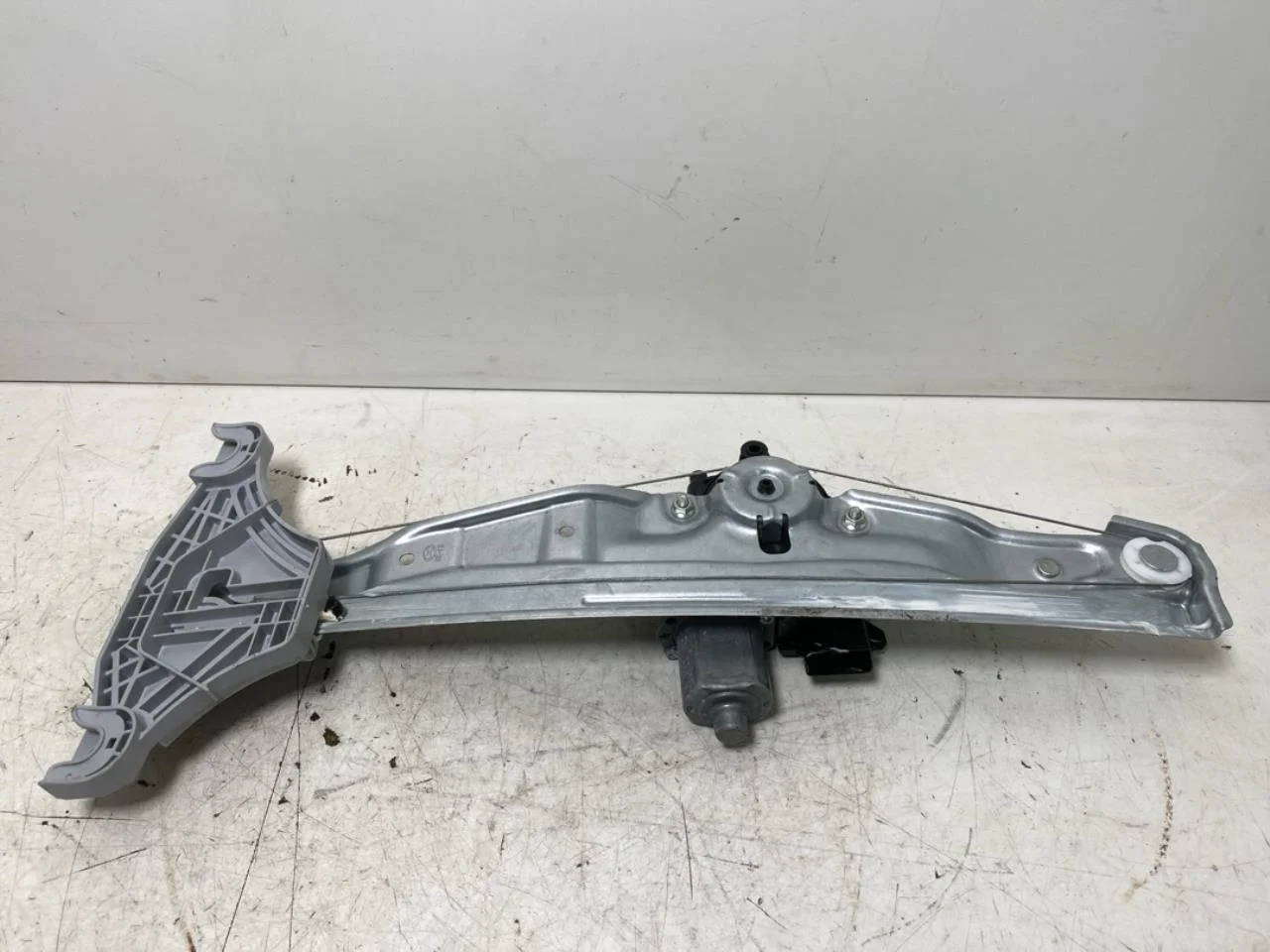 Hyundai IONIQ 5 NE 2022- Electric window regulator, complete view 2