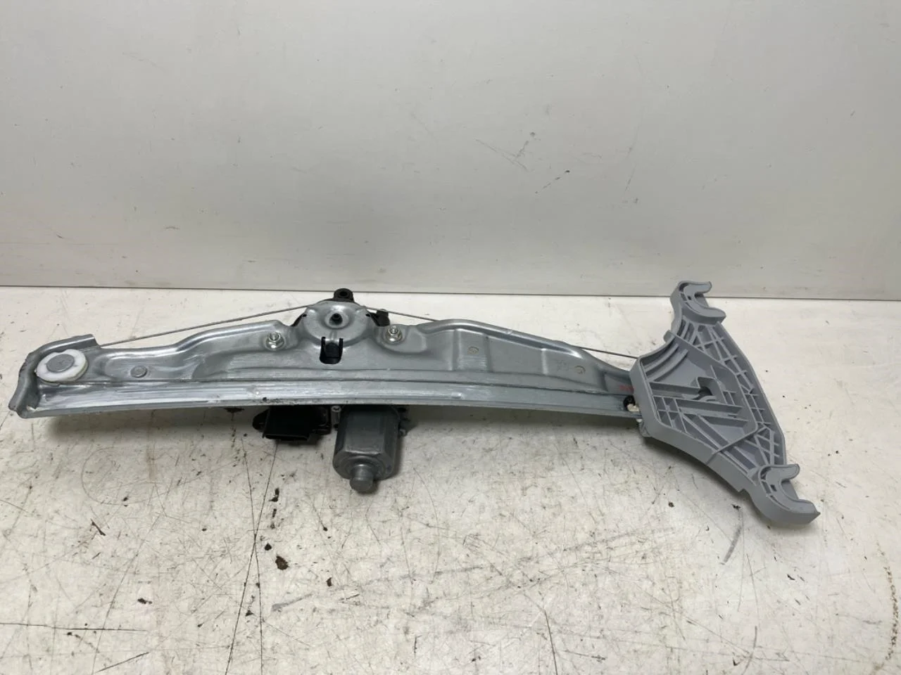Hyundai IONIQ 5 NE 2022- Electric window regulator, complete view 2