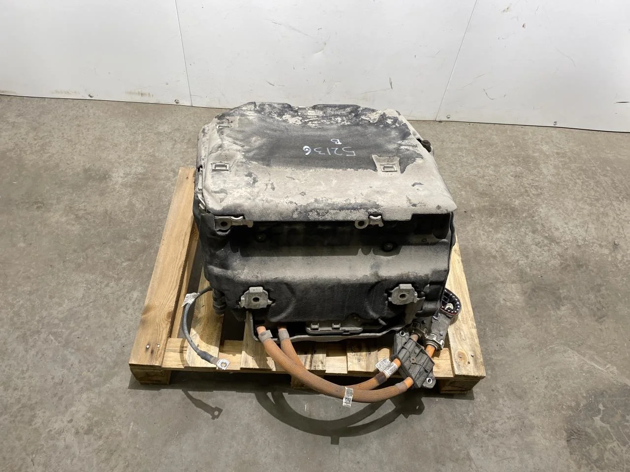 BMW IX 2022- Rear electric motor