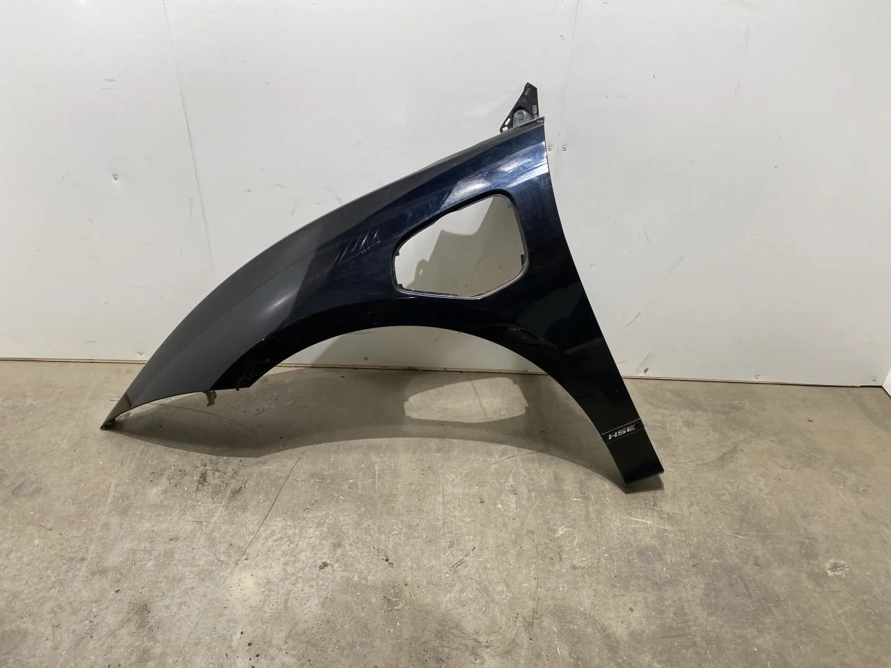 Jaguar I-PACE 2018- Front left fender