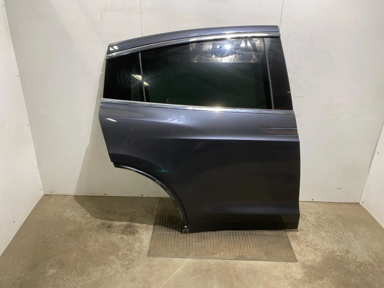 Tesla MODEL X 2016- Ajtó, 4 ajtós, hátsó, jobb