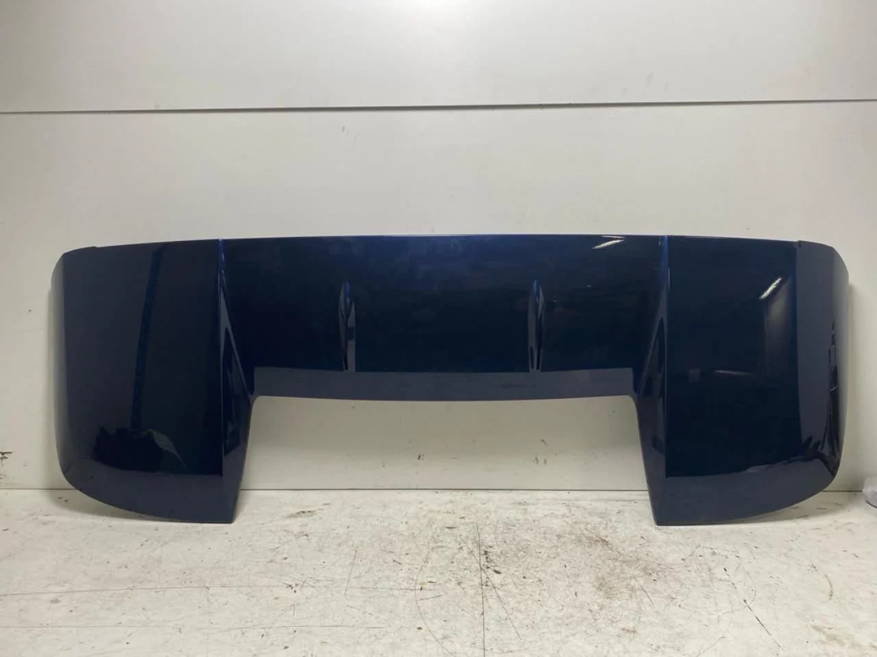 Subaru SOLTERRA 2022- Spoiler, tailgate