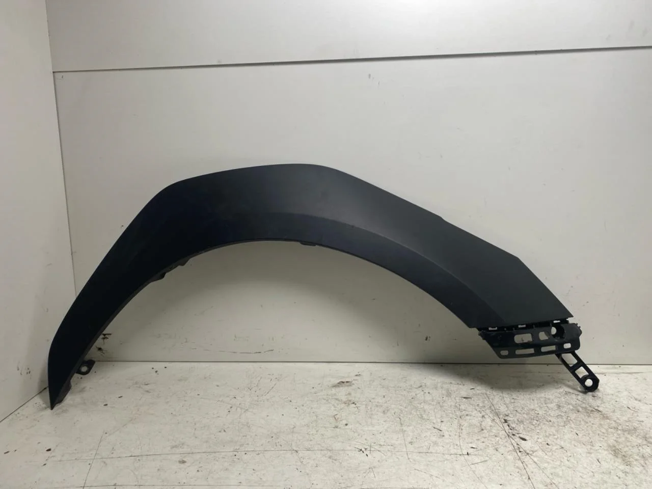 Subaru SOLTERRA 2022- Wheel arch trim