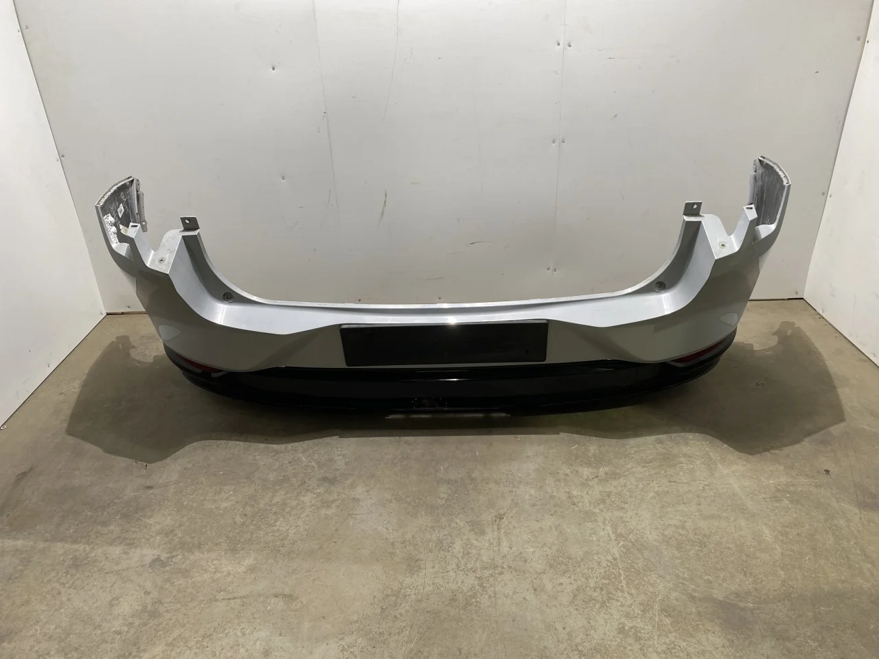 Ford MUSTANG MACH-E 2021- Rear bumper