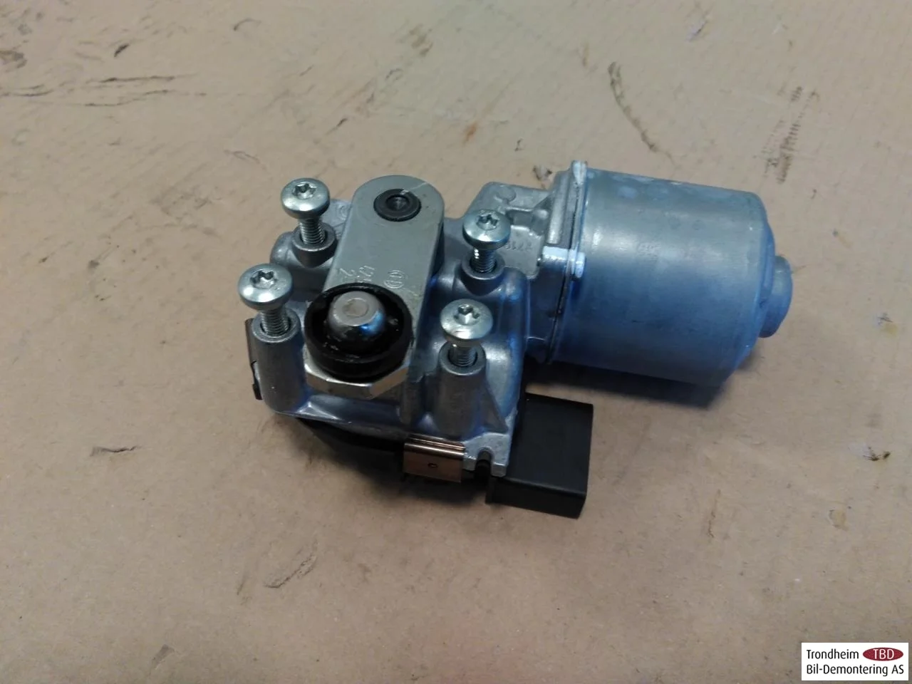 Polestar 2 2020- Motor ștergător parbriz