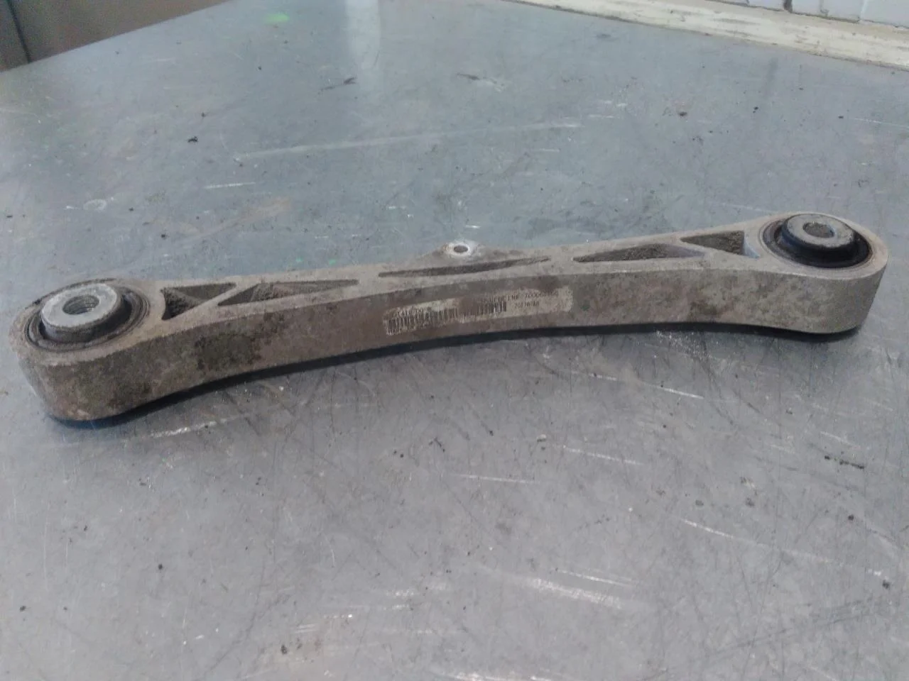 Tesla MODEL S 2013- Control arm, rear right