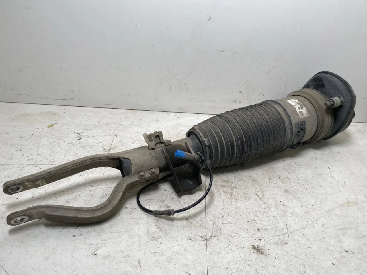 BMW IX 2022- Air spring bellows / air cushion, level control view 4