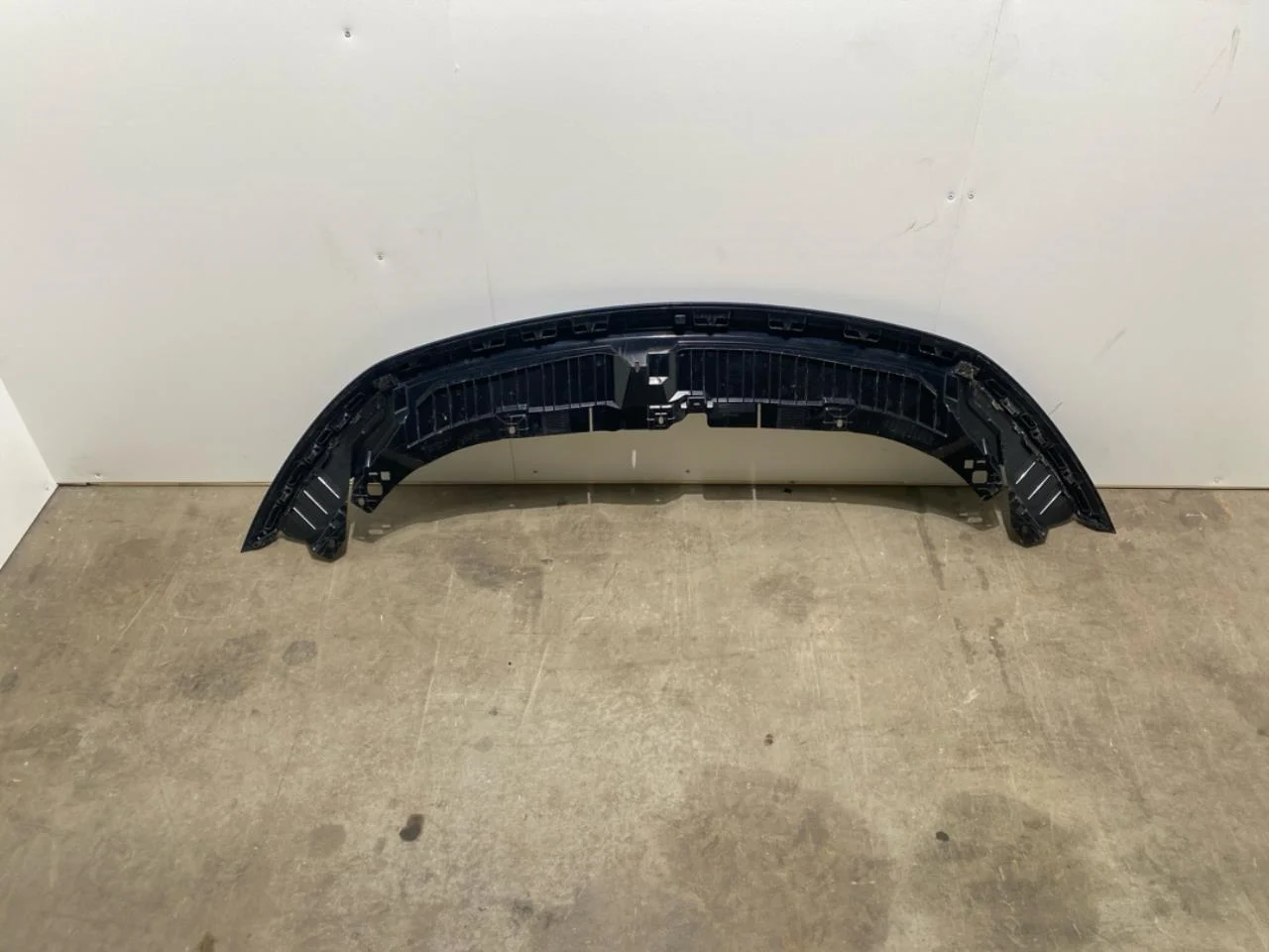 Mercedes EQA H243 2021- Upper front panel view 3