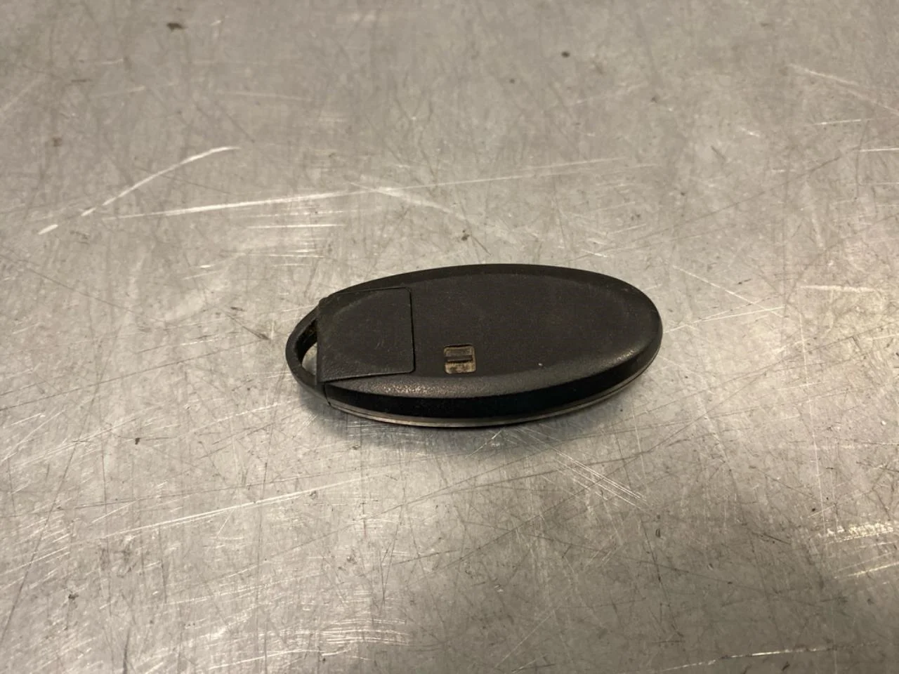 Nissan LEAF 2011-17 Remote control, central locking / alarm view 2