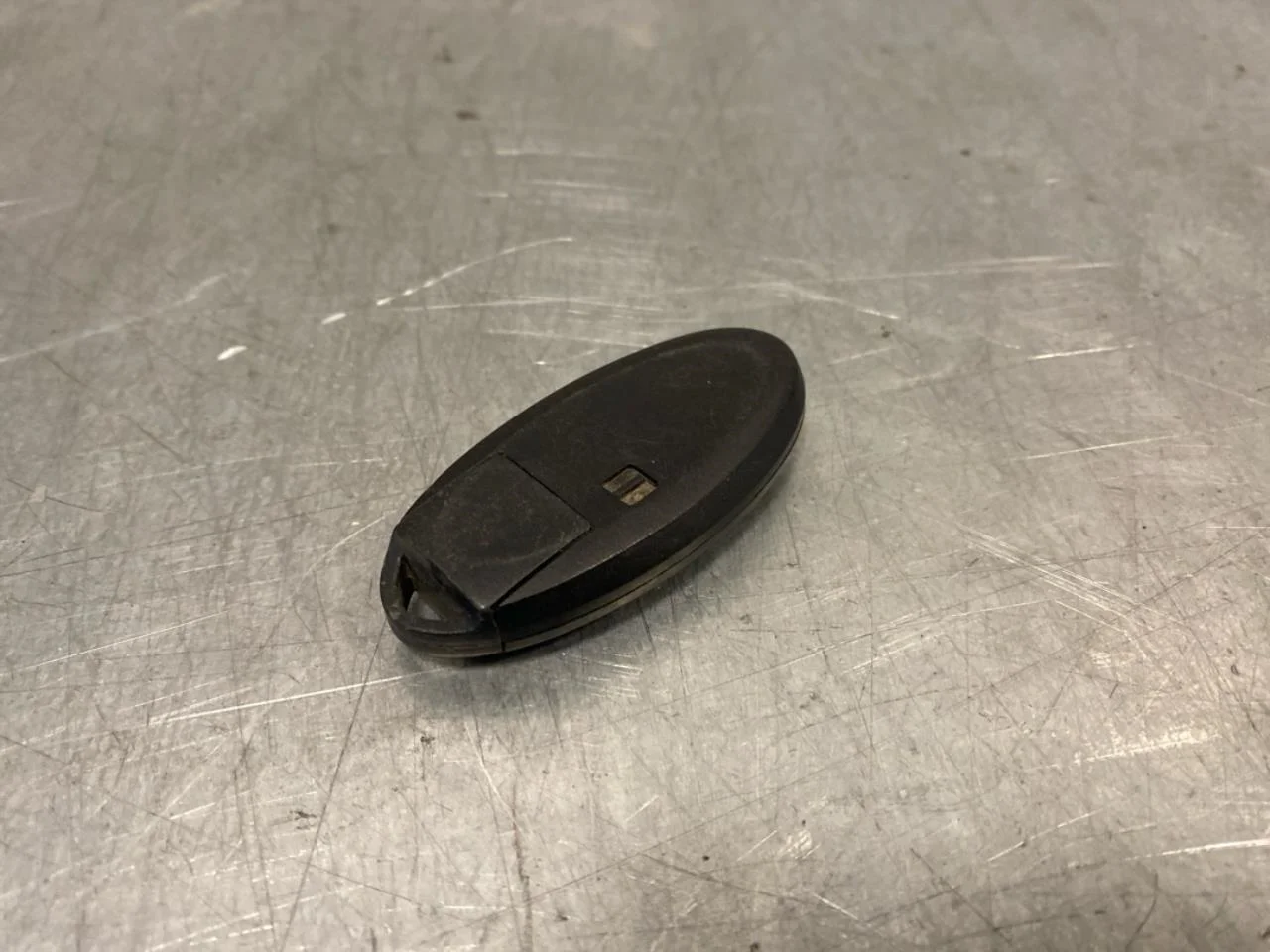 Nissan LEAF 2011-17 Remote control, central locking / alarm view 2