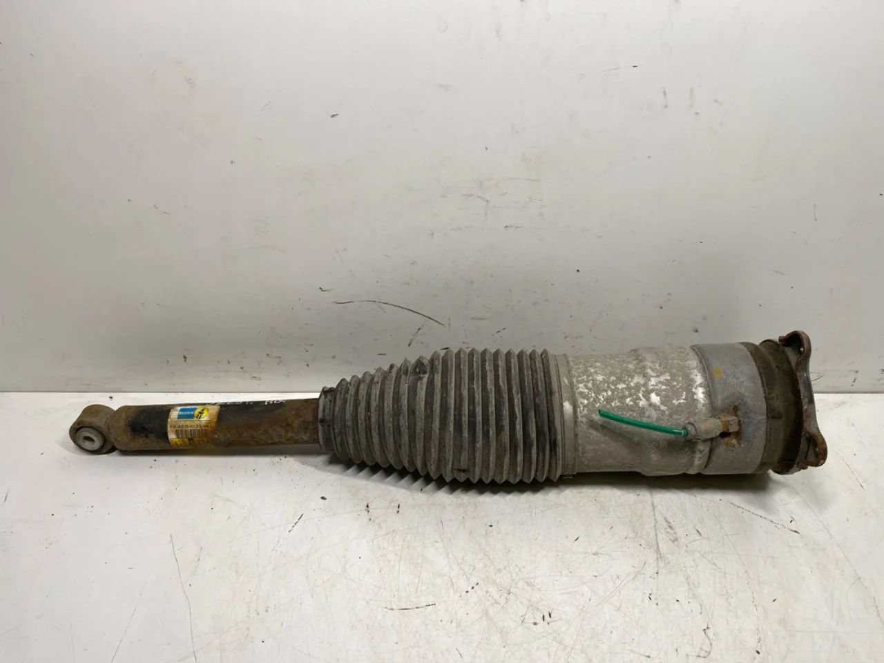 Tesla MODEL S 2013- Air spring bellows / air cushion, level control