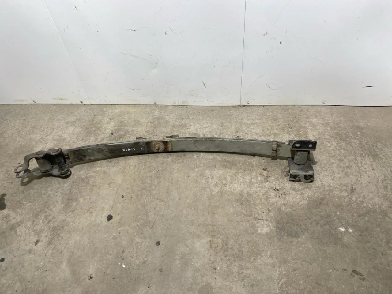 Byd ETP3 T3 2022- Laprugó, hátsó nézet 4