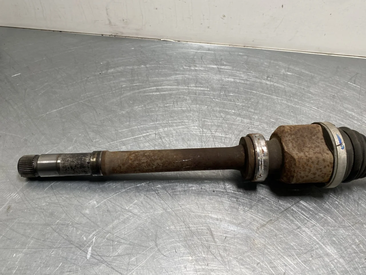 Opel / Vauxhall VIVARO 2020- Front right driveshaft view 4