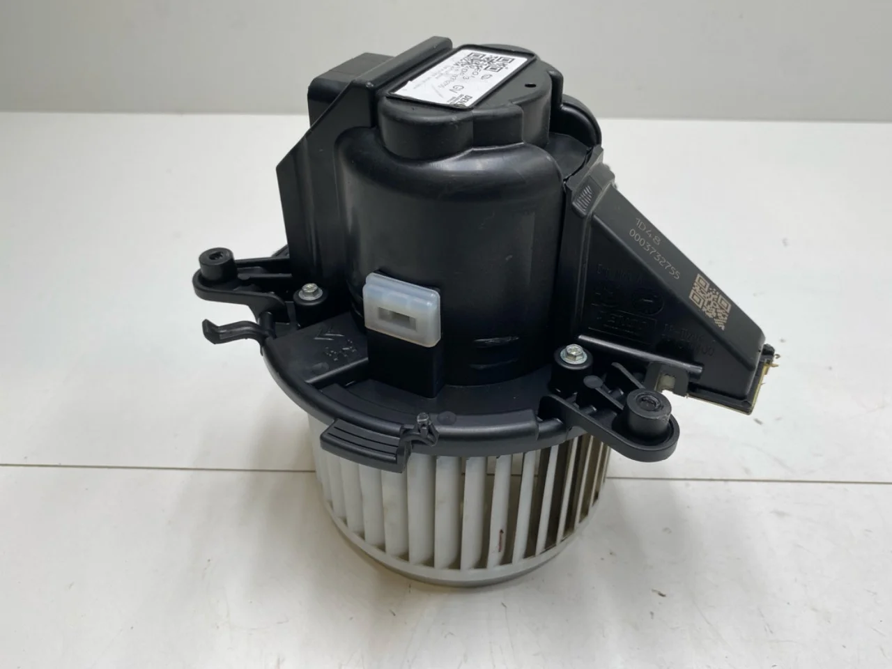 Opel / Vauxhall VIVARO 2020- Fűtésventilátor motor