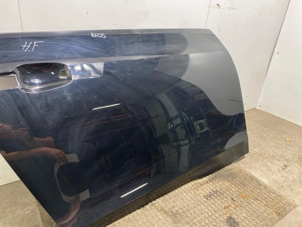 BMW I3 I01 2013-22 Ajtó, 4 ajtós, első, jobb nézet 2