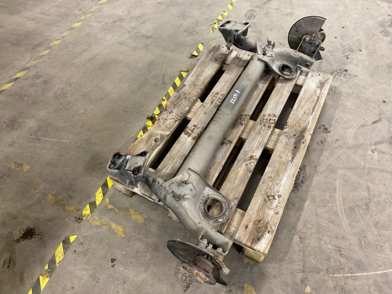 Mg ZS EV 2020- Rear suspension, other view 2