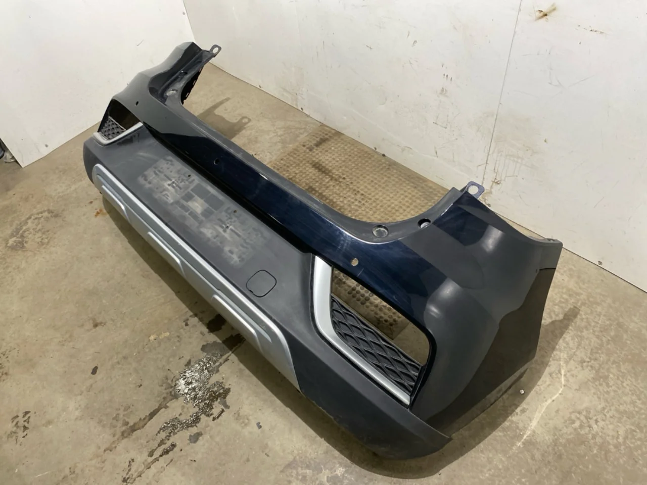 Mg ZS EV 2020- Rear bumper view 3