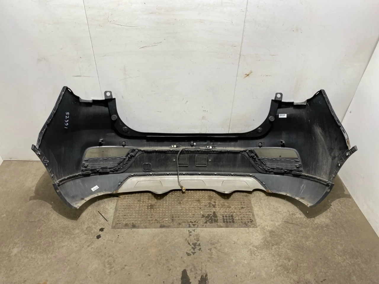 Mg ZS EV 2020- Rear bumper view 4