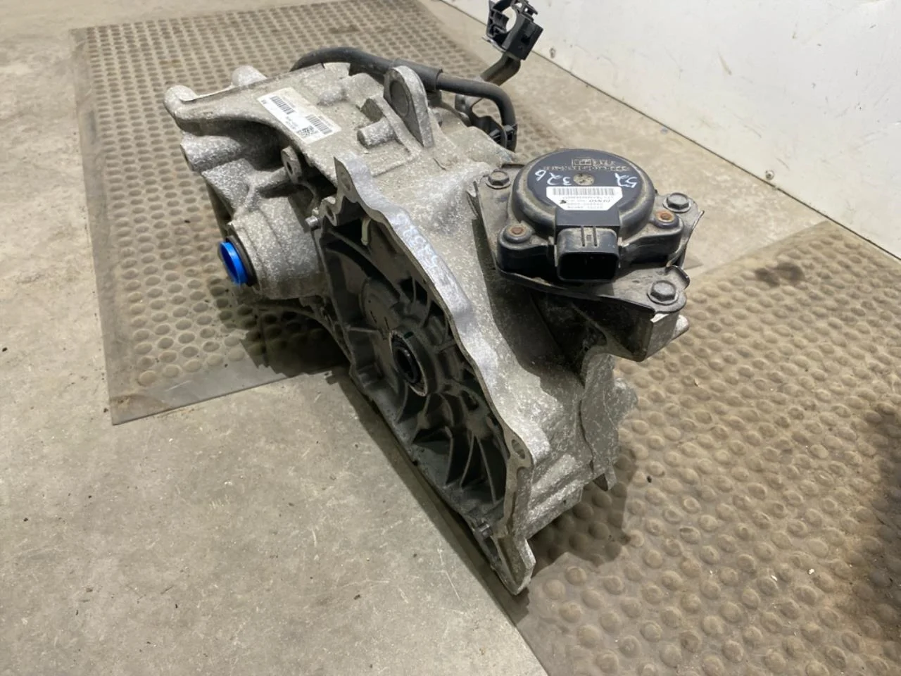 Nissan LEAF 2011-17 Automatic transmission view 3
