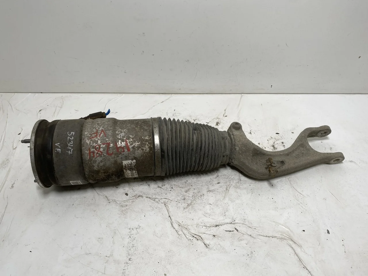 Tesla MODEL S 2013- Air spring bellows / air cushion, level control