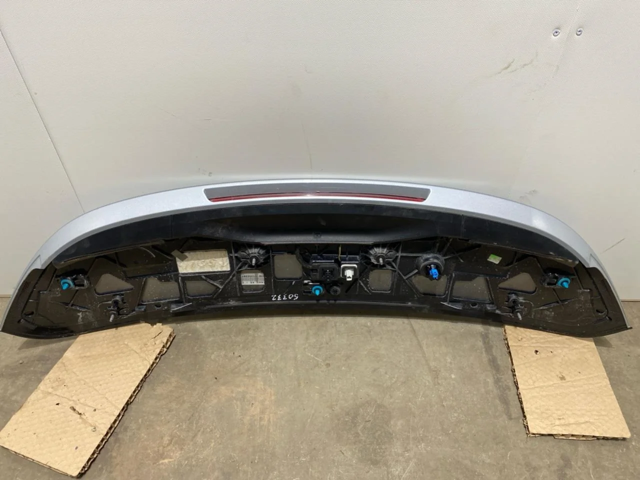 Mercedes EQC 2020- Spoiler, tailgate view 2
