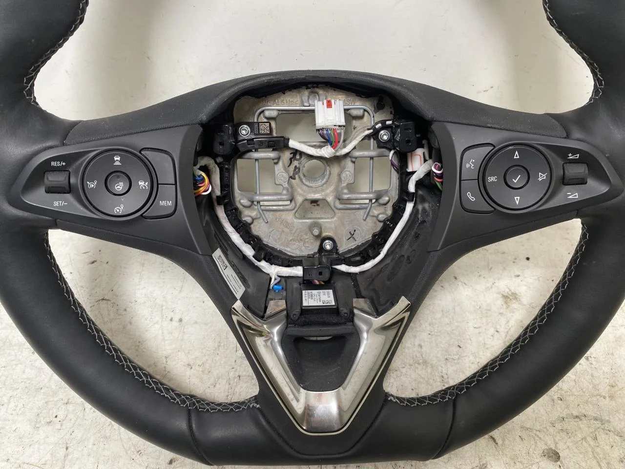 Opel / Vauxhall CORSA F 2020- Kormánykerék nézet 3