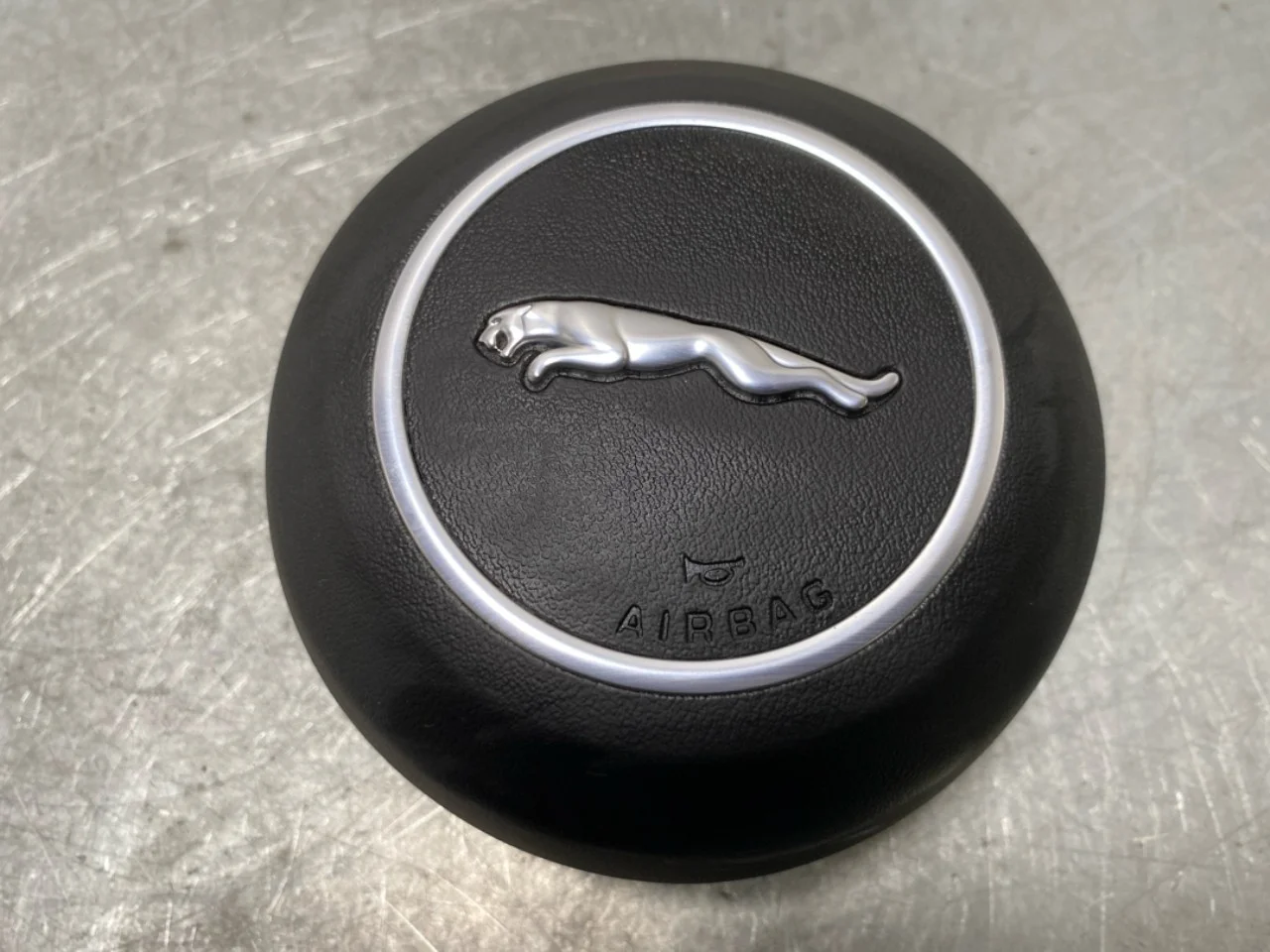 Jaguar I-PACE 2018- Légzsák, kormánypárna