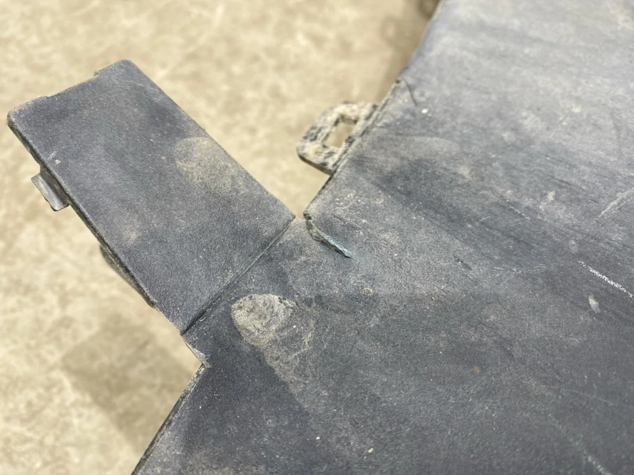 Tesla MODEL 3 2024- Rear bumper view 2