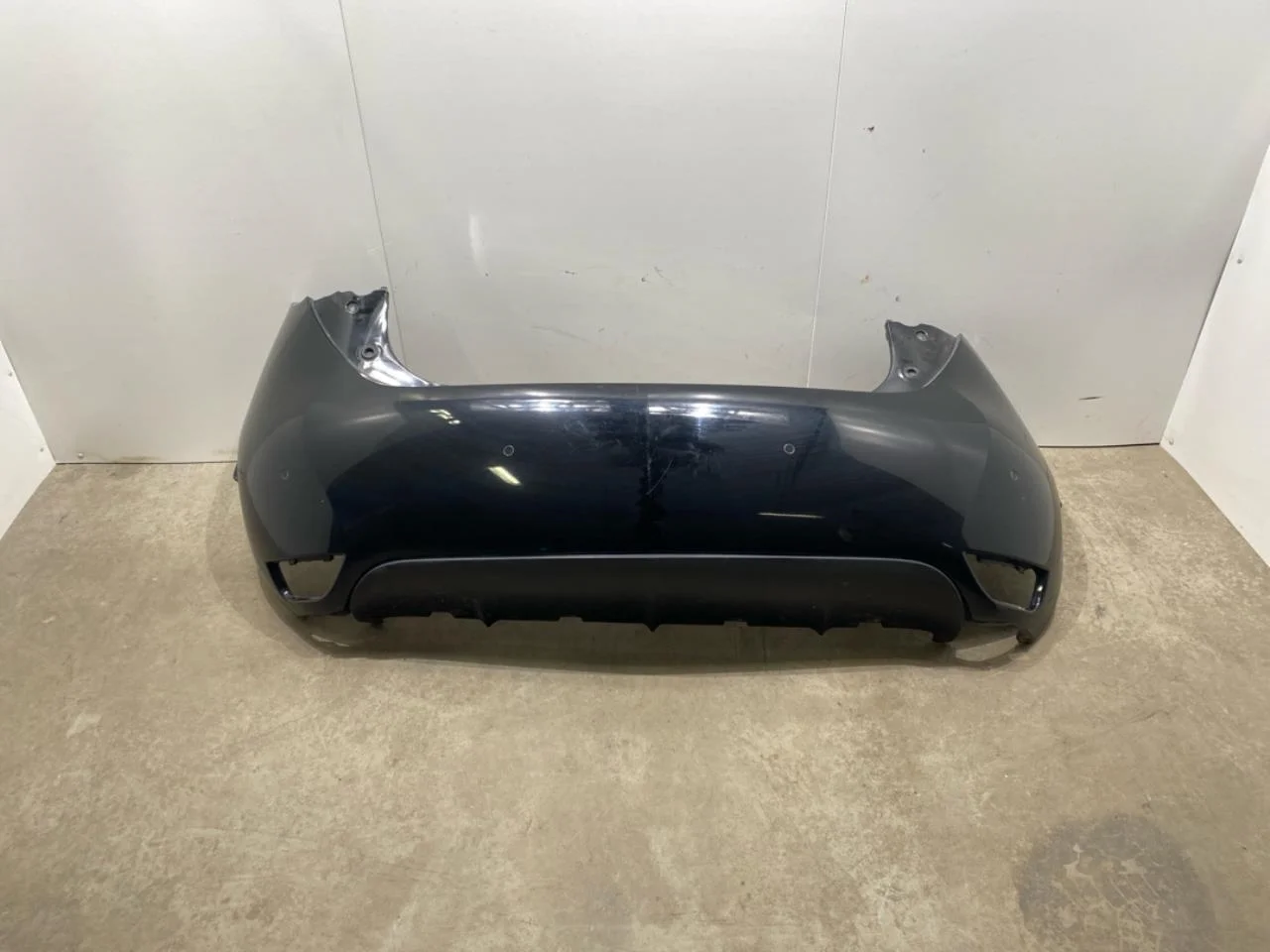 Renault ZOE/E- TECH 2013--> Rear bumper