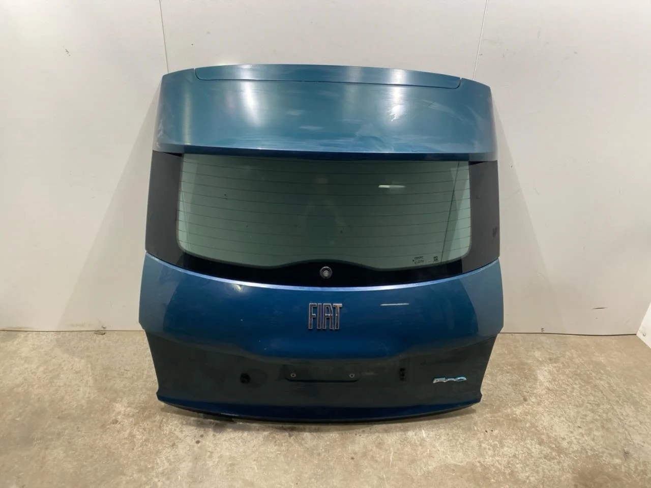 Fiat 500E 2020- Tailgate, estate