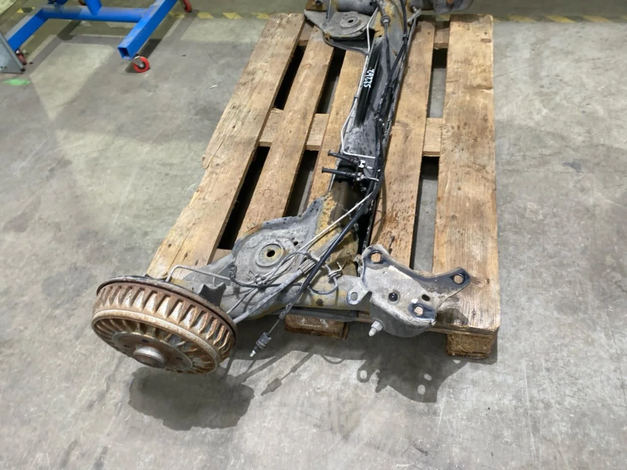 Renault ZOE/E- TECH 2013--> Rear suspension, other view 3