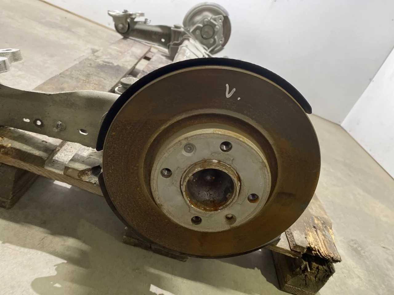Opel / Vauxhall CORSA F 2020- Rear suspension, other view 2