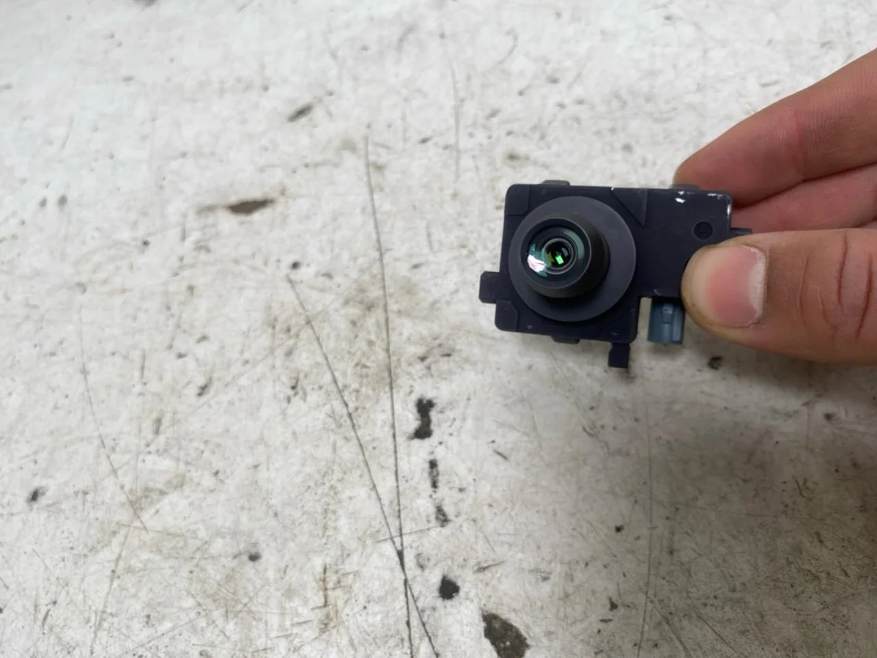 BMW IX 2022- Exterior camera view 4